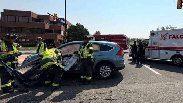 boulder-sedan-ambulance-crash.jpg 