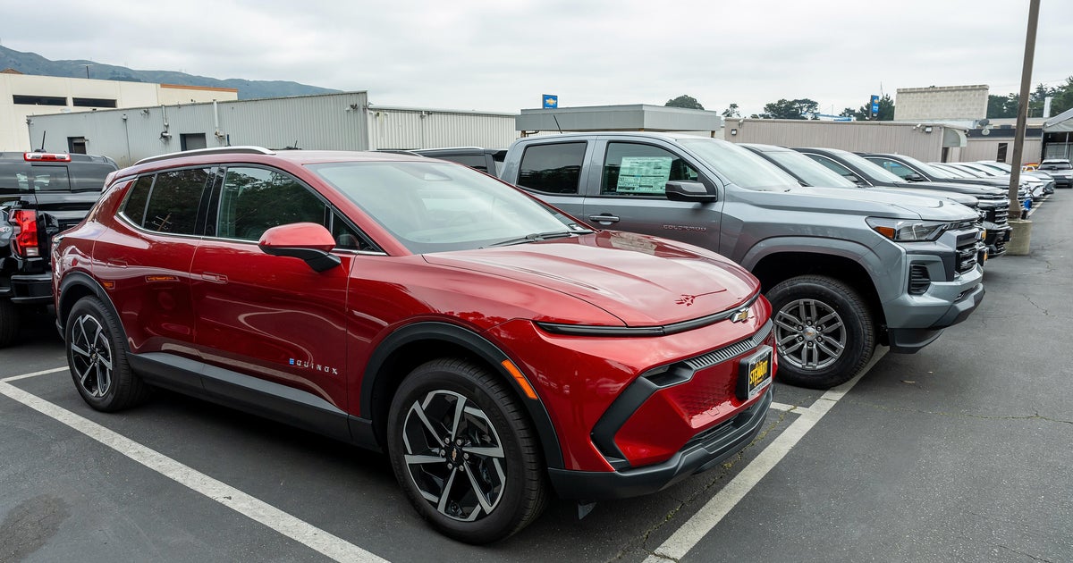 cbsnews.com - Carlos E. Castañeda - Newsom announces rollout of California's $3,500 EV rebate for first-time buyers