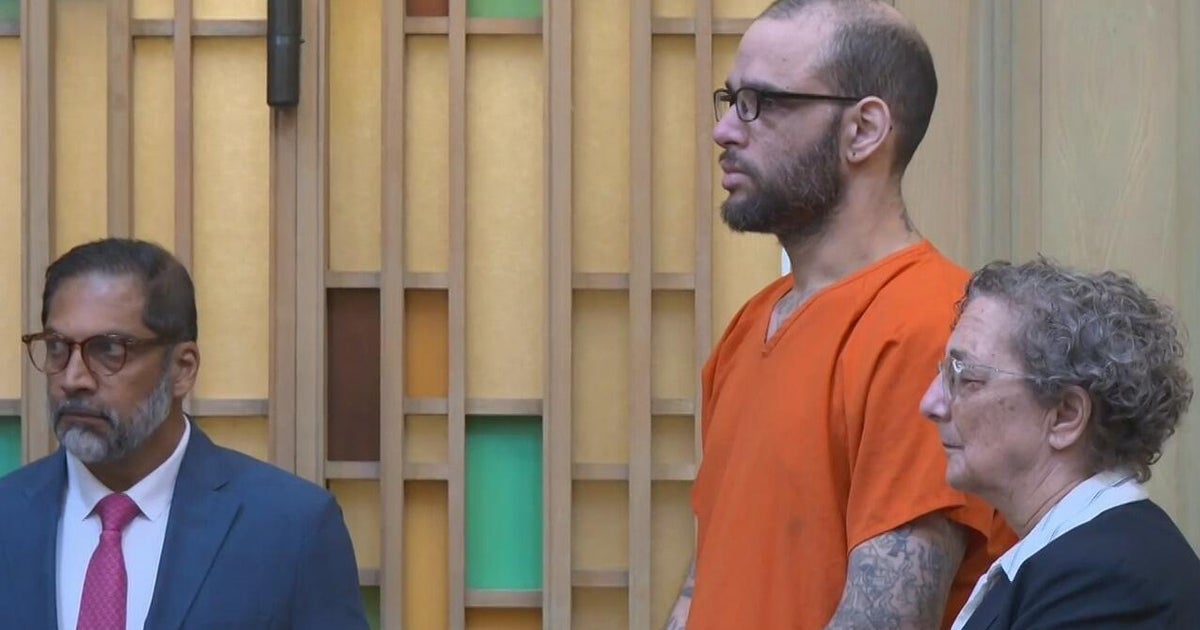Miami man pleads guilty to killing wife and her two daughters