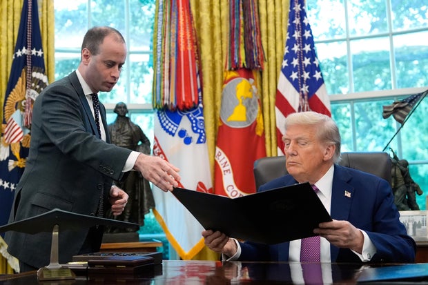 Trump taps staff secretary Will Scharf to be next White House counsel 2 White House staff secretary Will Scharf hands President Trump an executive order to sign in the Oval Office of the White House on Sept. 5, 2025.