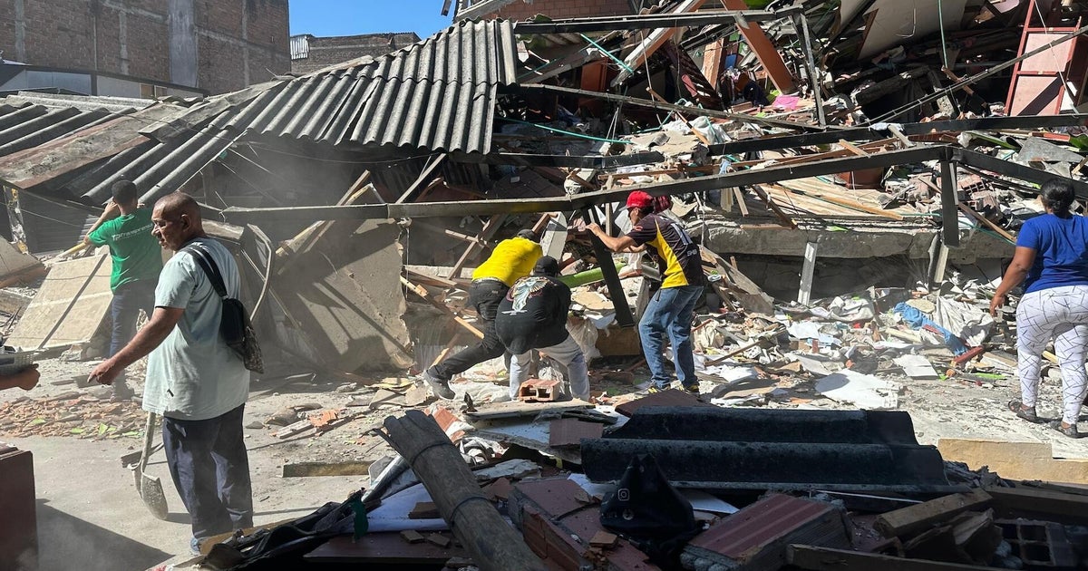 Colombia earthquake rescue crews race to free trapped survivors