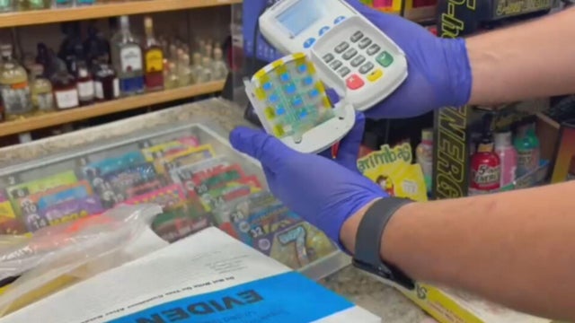 card-skimming-scam.jpg 