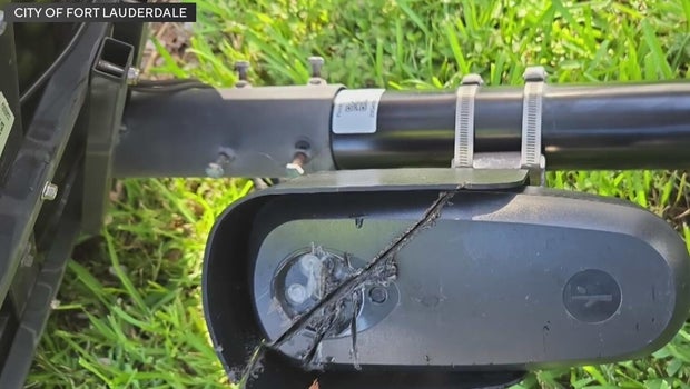 Fort Lauderdale police searching for suspects who vandalized controversial $3,000 Flock cameras