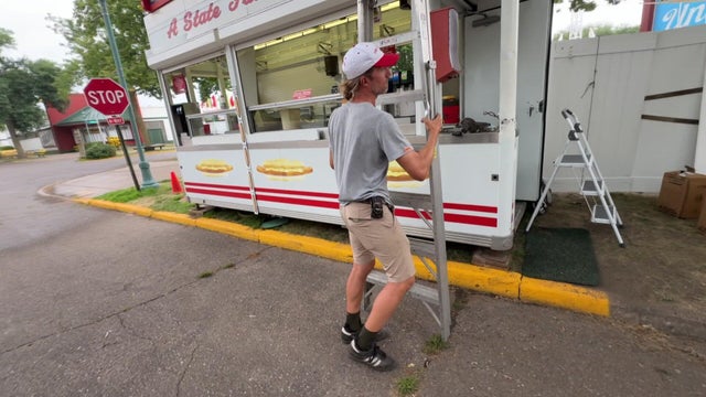 5p-pkg-state-fair-preps-wccob2z8.jpg 