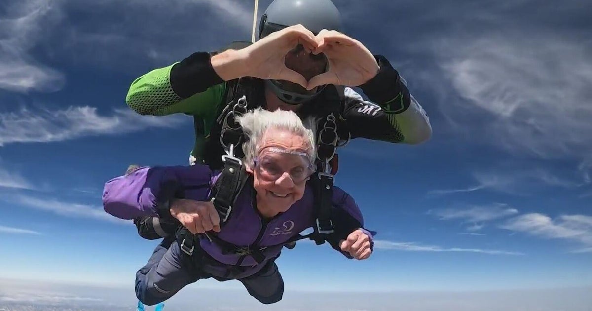 Roseville woman celebrates 100th birthday by skydiving