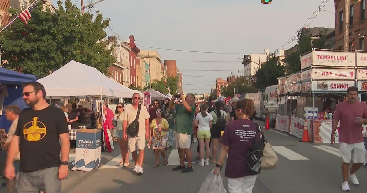 Some Bloomfield restaurants sell food out front during Little Italy Days