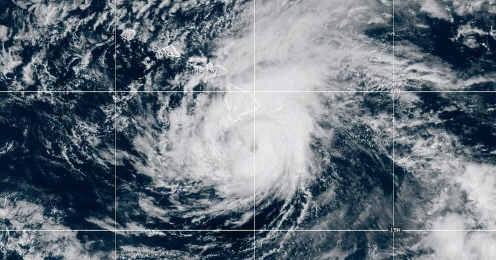 Hurricane Lala lashes Hawaii’s Big Island. Maps show its path.