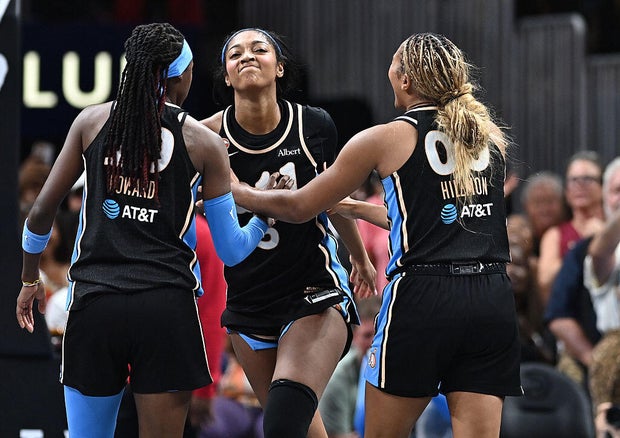 Indiana Fever v Atlanta Dream 