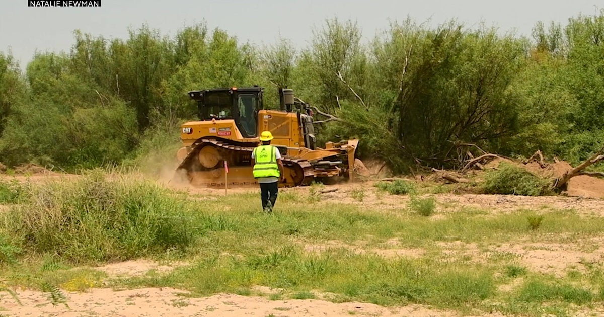 Construction underway in Big Bend region as South Texas residents fight border project