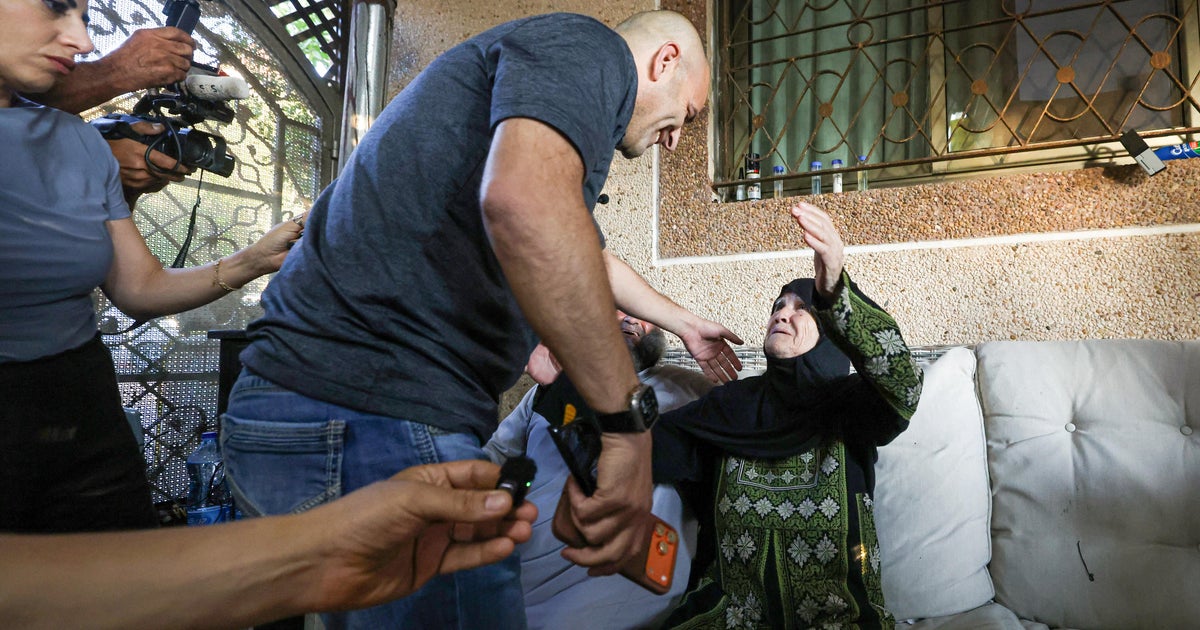 American man flies to West Bank to save home from Israeli settlers