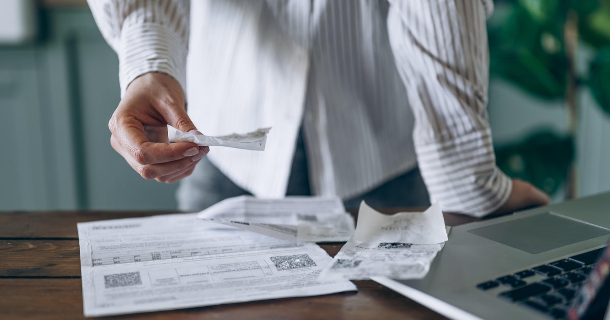 Инфлацията от ерата на пандемията остави милиони работници с трайно намаление на заплатите. Сега се случва отново.