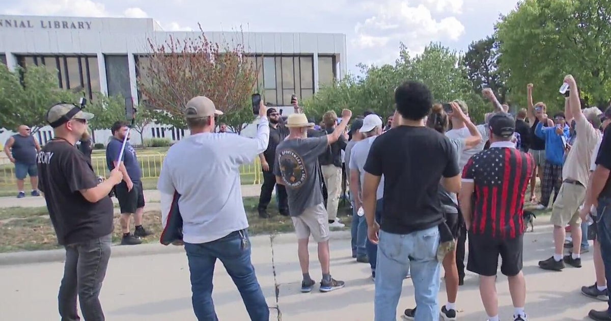 Protests and chaotic scene at Dearborn city council meeting