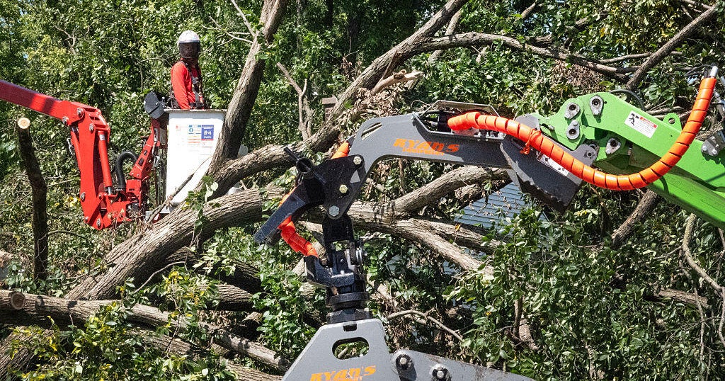 Frustration mounts for thousands still without power after deadly Indiana storms