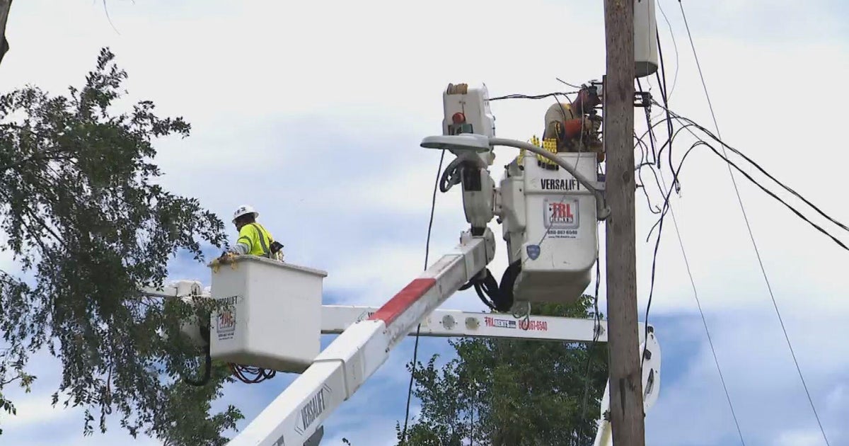 Gary, Indiana, schools resume with two-hour delay as 7,000 residents remain without power 13 days after storm; NIPSCO targets Tuesday night restoration