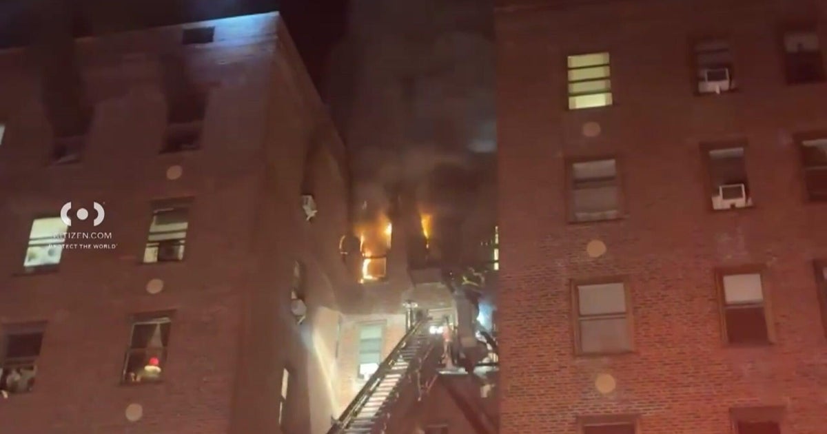 Body found in Bay Ridge apartment before fire breaks out in Brooklyn, FDNY says