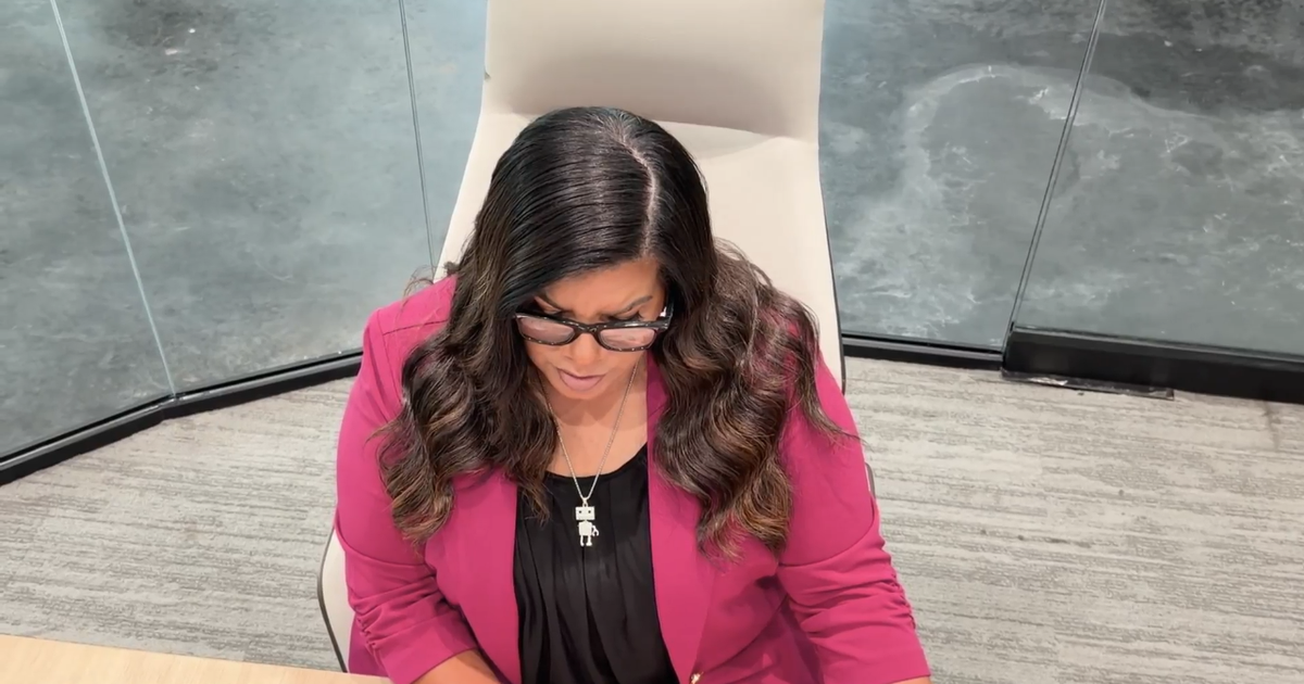 Tech trailblazer helps small business tackle tasks with artificial intelligence