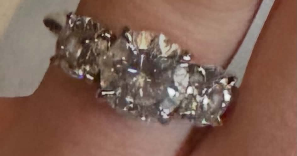 Chicago woman hopes public can help find missing engagement ring weeks before wedding