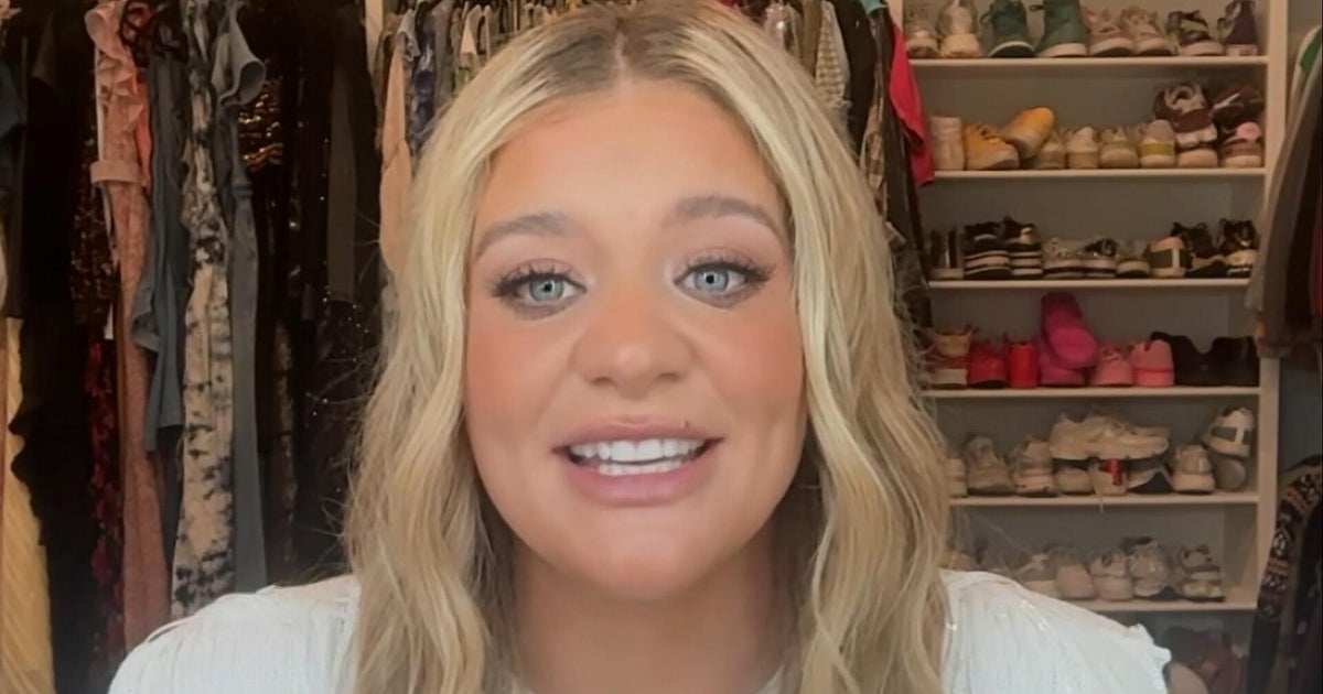 Lauren Alaina says Dolly Parton was a "voice for everyone"