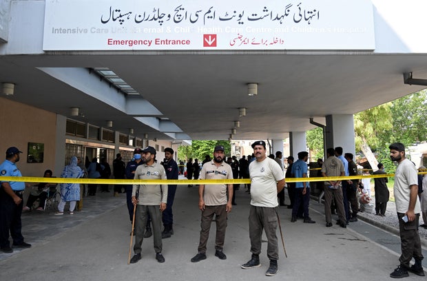 Fire in Pakistan hospital nursery kills 14 newborns, officials say Fire in Pakistan hospital nursery kills 14 newborns, officials say