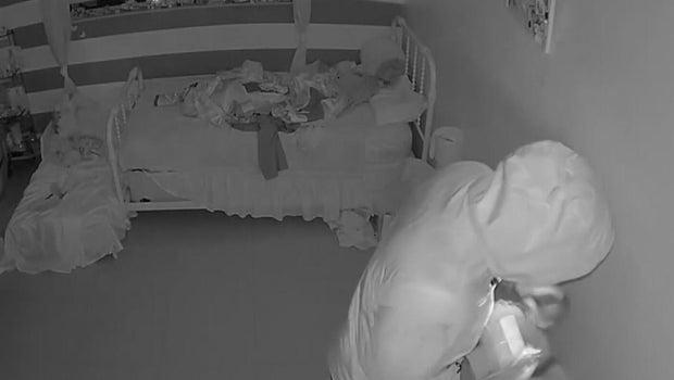 2 children walked in on armed intruder inside Hallandale Beach home, police say