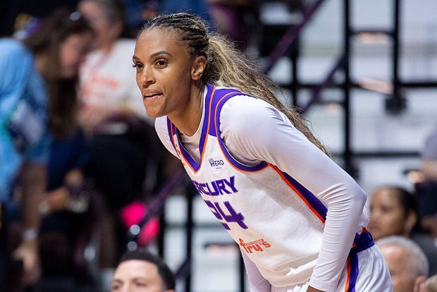 Phoenix Mercury V Connecticut Sun