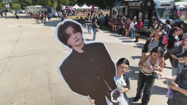bts-fans-tn.jpg 