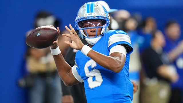 Josh Dobbs 