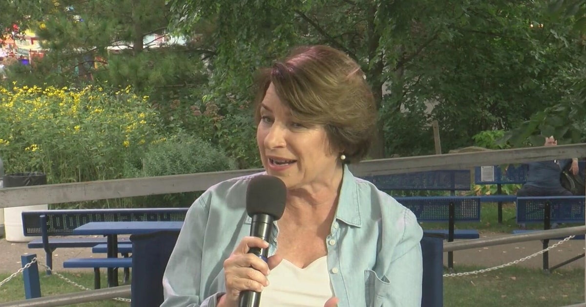 Amy Klobuchar pushes back on GOP fraud attack as Minnesota governor’s race heats up