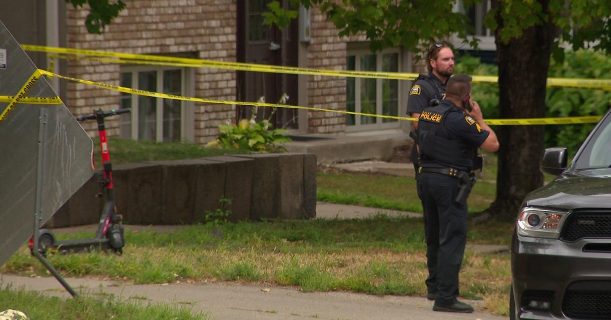 Man dead, another in custody after shooting in St. Paul, police say