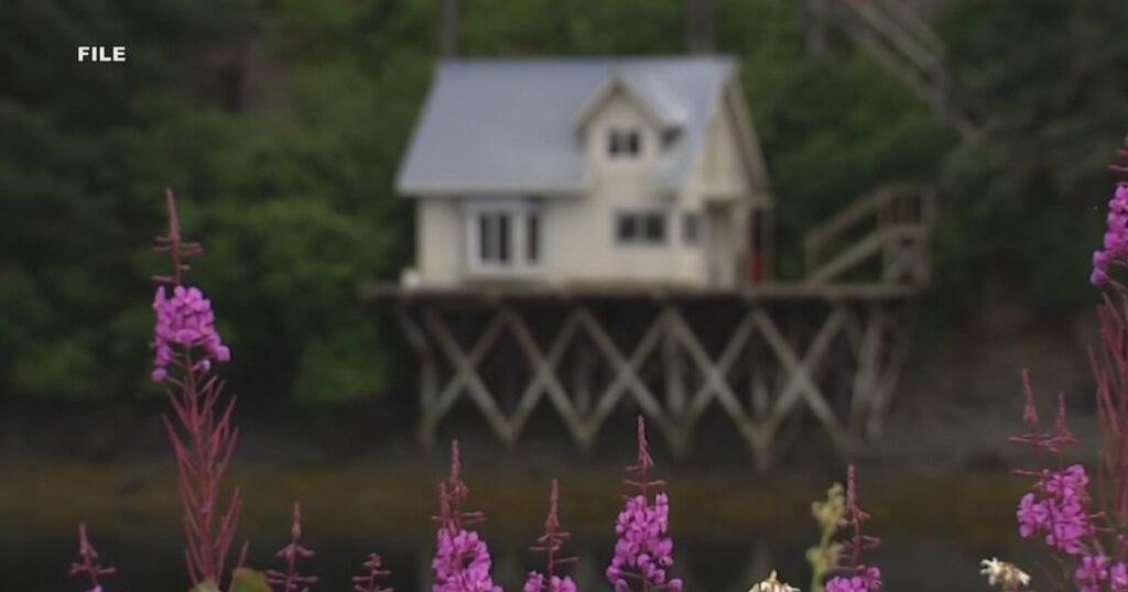 3 killed in Alaska plane trash identified as Bay Area residents