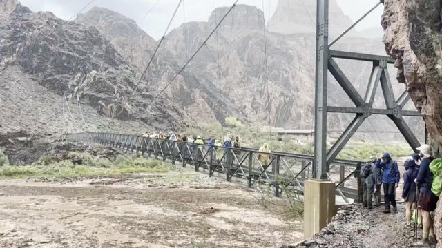 canyon.jpg 