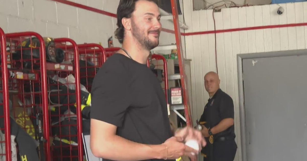 Paul Skenes visits Berkeley Hills Fire Company in Ross Township, serves BBQ lunch