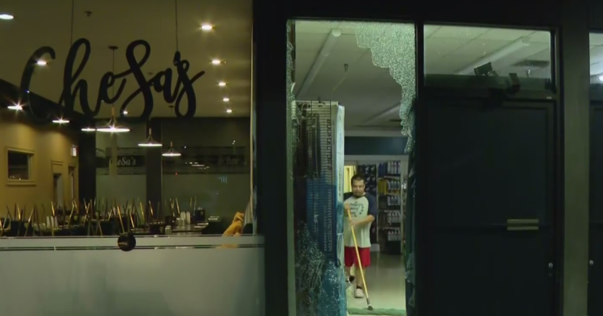 Thieves target three businesses in Avondale