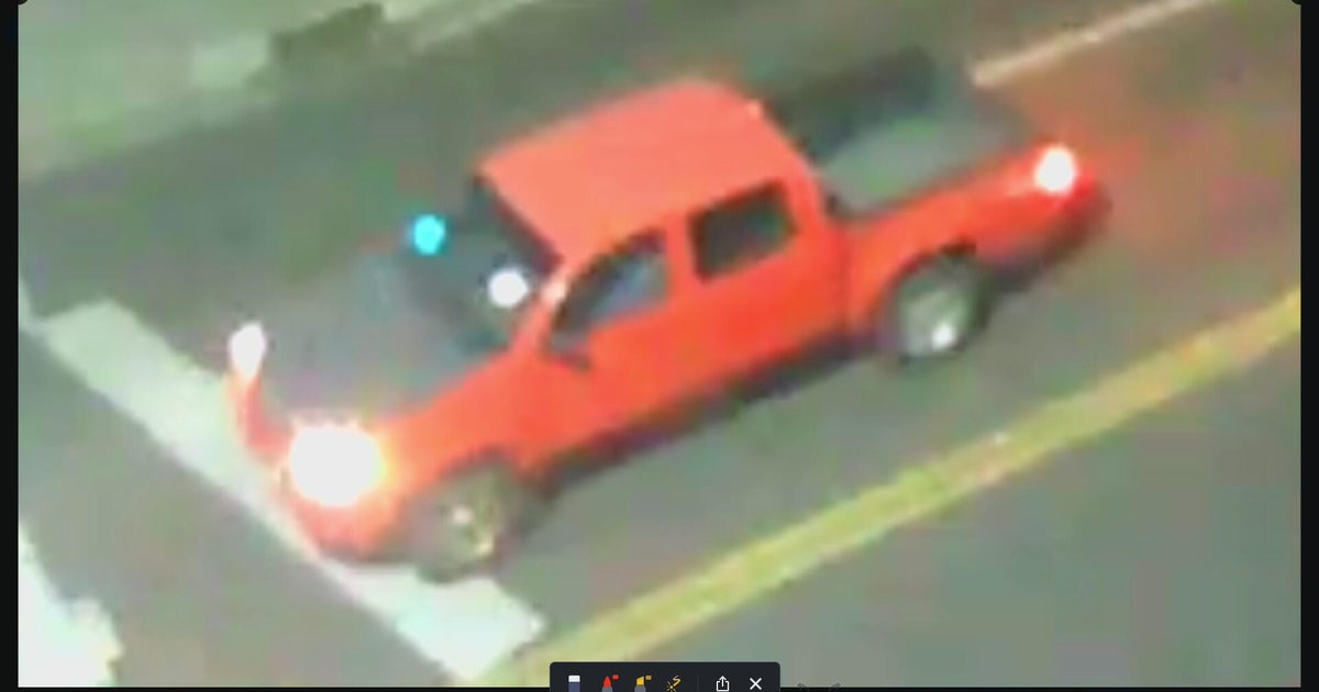Lakewood police search for hit-and-run suspect in crash that left pedestrian seriously injured