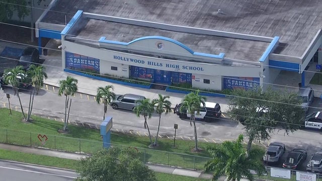 cbsmiami-hollywood-hills-high-school-1.jpg 