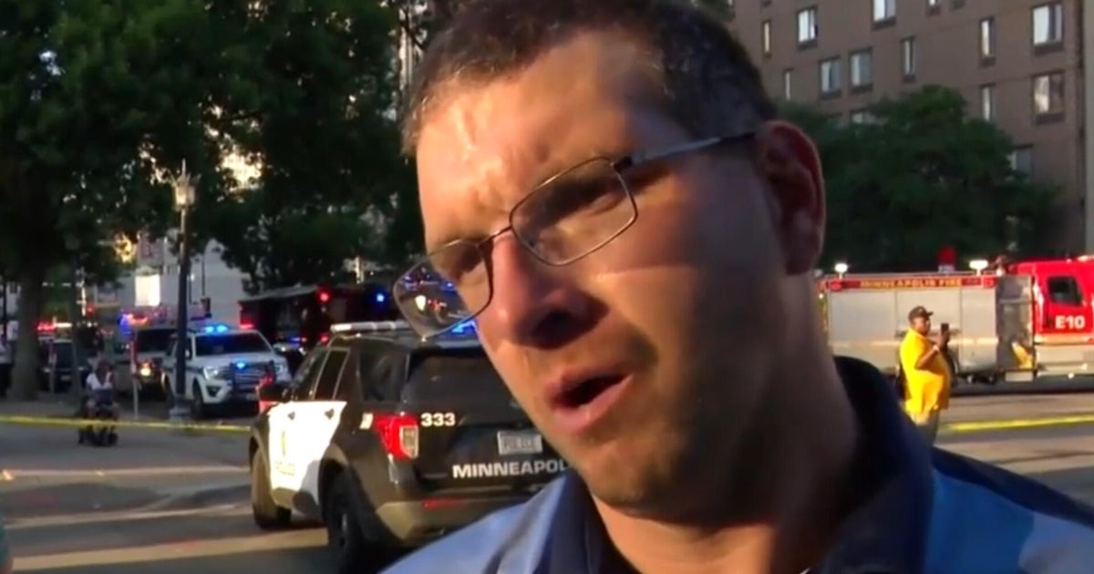 Man who escaped Minneapolis mass shooting reacts to bloody scene