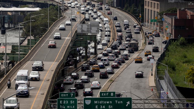Labor Day Travel Seen Climbing 9% After Record US Summer 