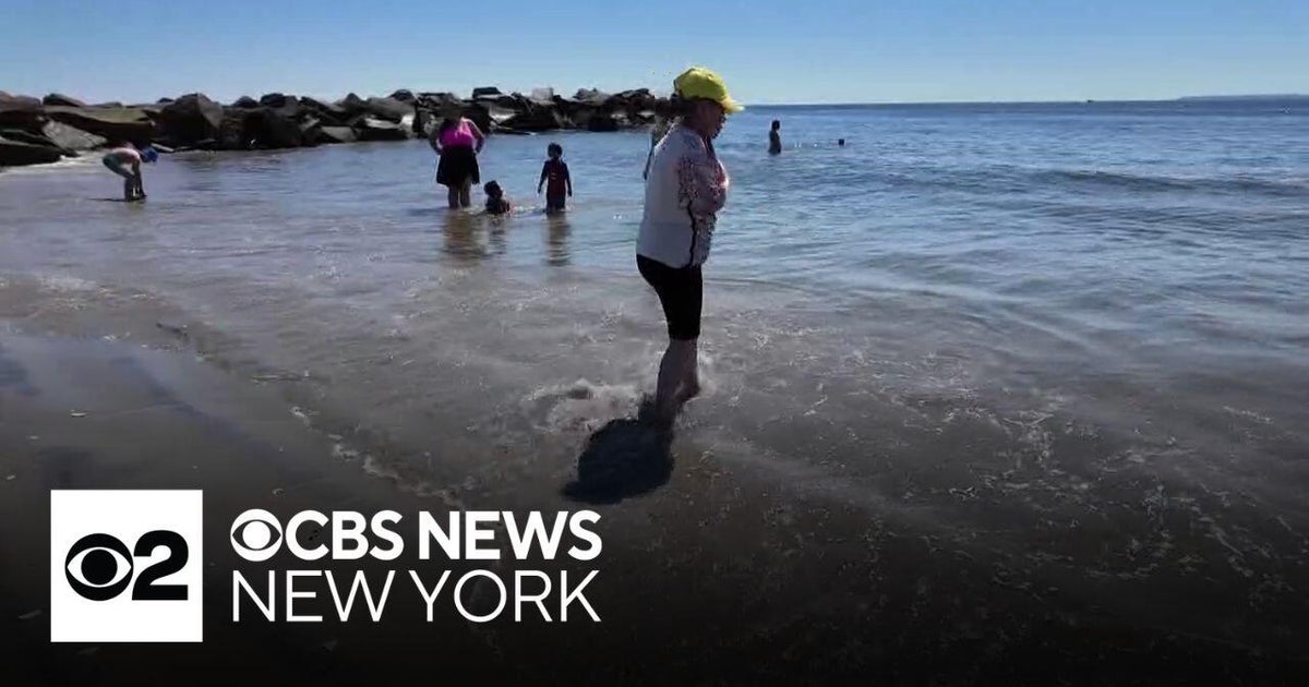 Picture-perfect Labor Day at NYC beaches