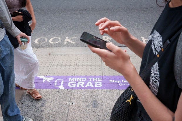 Phone Theft Warning Message
