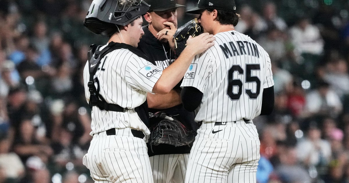 White Sox fall 4-2 to Pirates, their seventh loss in the last 10