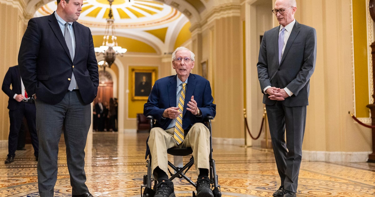 Mitch McConnell returns to Capitol Hill after monthslong absence