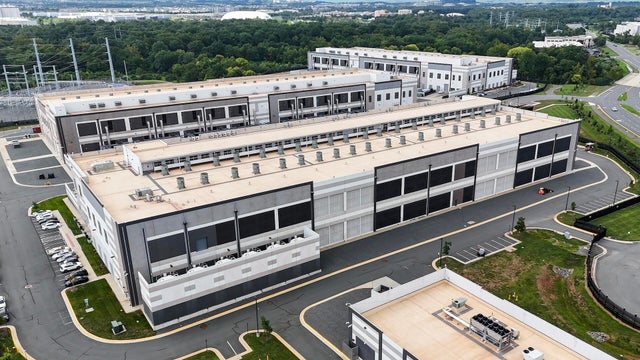 Data Centers Become Flashpoint In Midterm Races Across The Nation 
