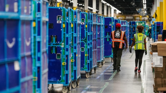 Amazon Hosts Media Tour Of ATL2 Fulfillment Center 
