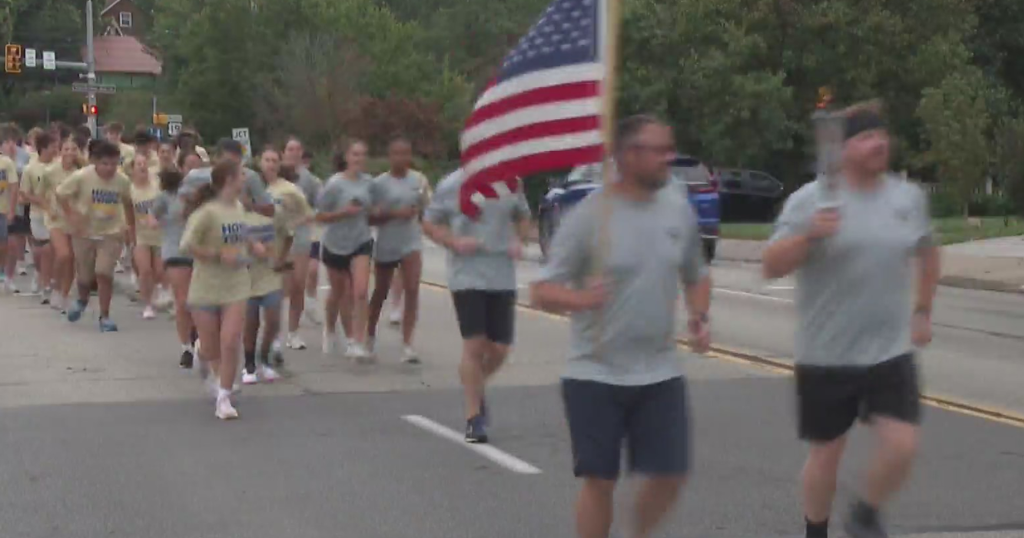 More than 100 people come together in Pittsburgh for torch run ...
