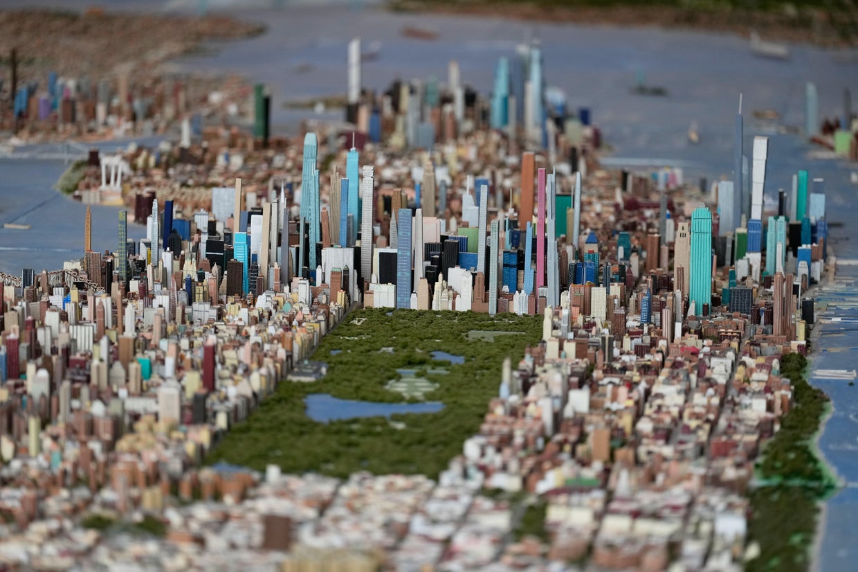 A truck driver built a model of NYC with over 800,000 structures for ...