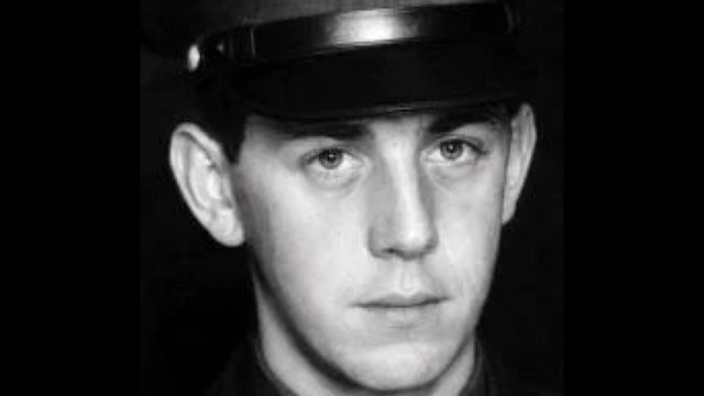 6p-pkg-wwii-soldier-honored-wccobb3p.jpg 