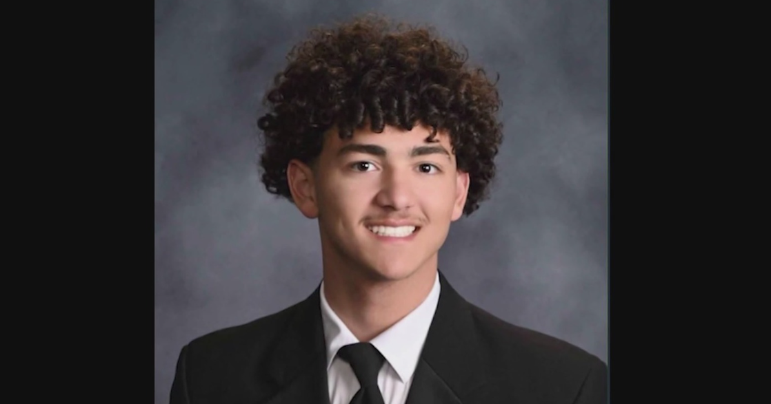 Family, friends remember Good Samaritan teen after deadly North Texas crash