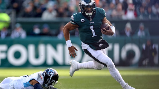 Tennessee Titans v Philadelphia Eagles 