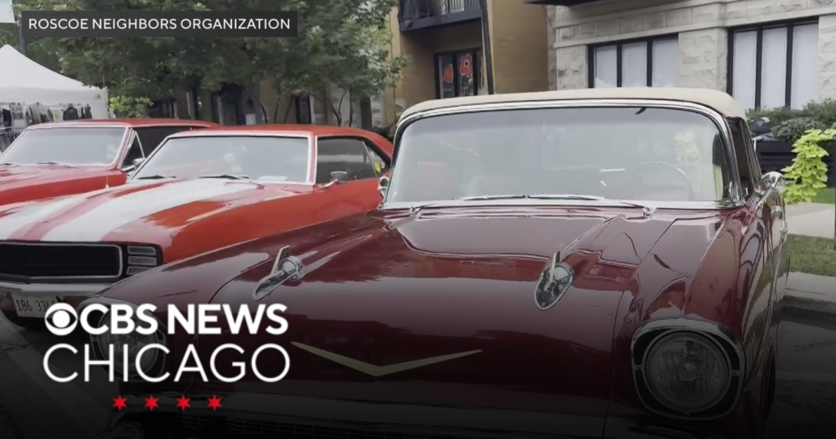 31st Annual Retro on Roscoe - CBS Chicago