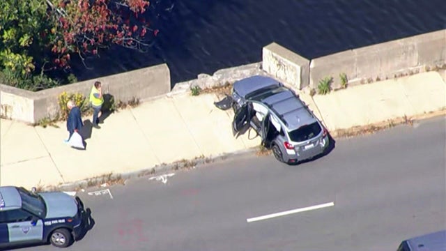 bridge-crash.jpg 